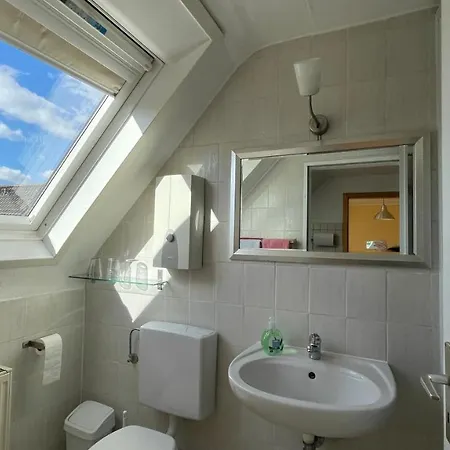 Apartamento Gaestehaus-schild *