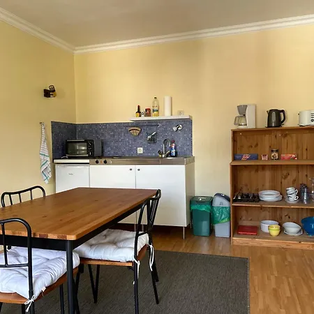 Appartamento Gaestehaus-schild Dormagen