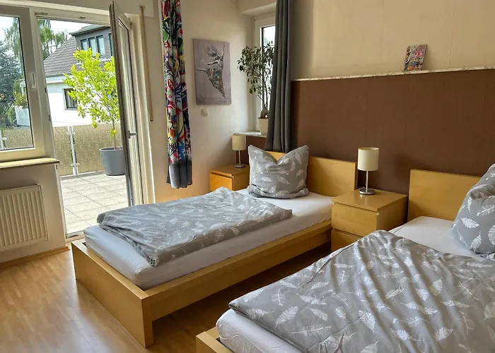 Gaestehaus-schild Lejlighed Dormagen